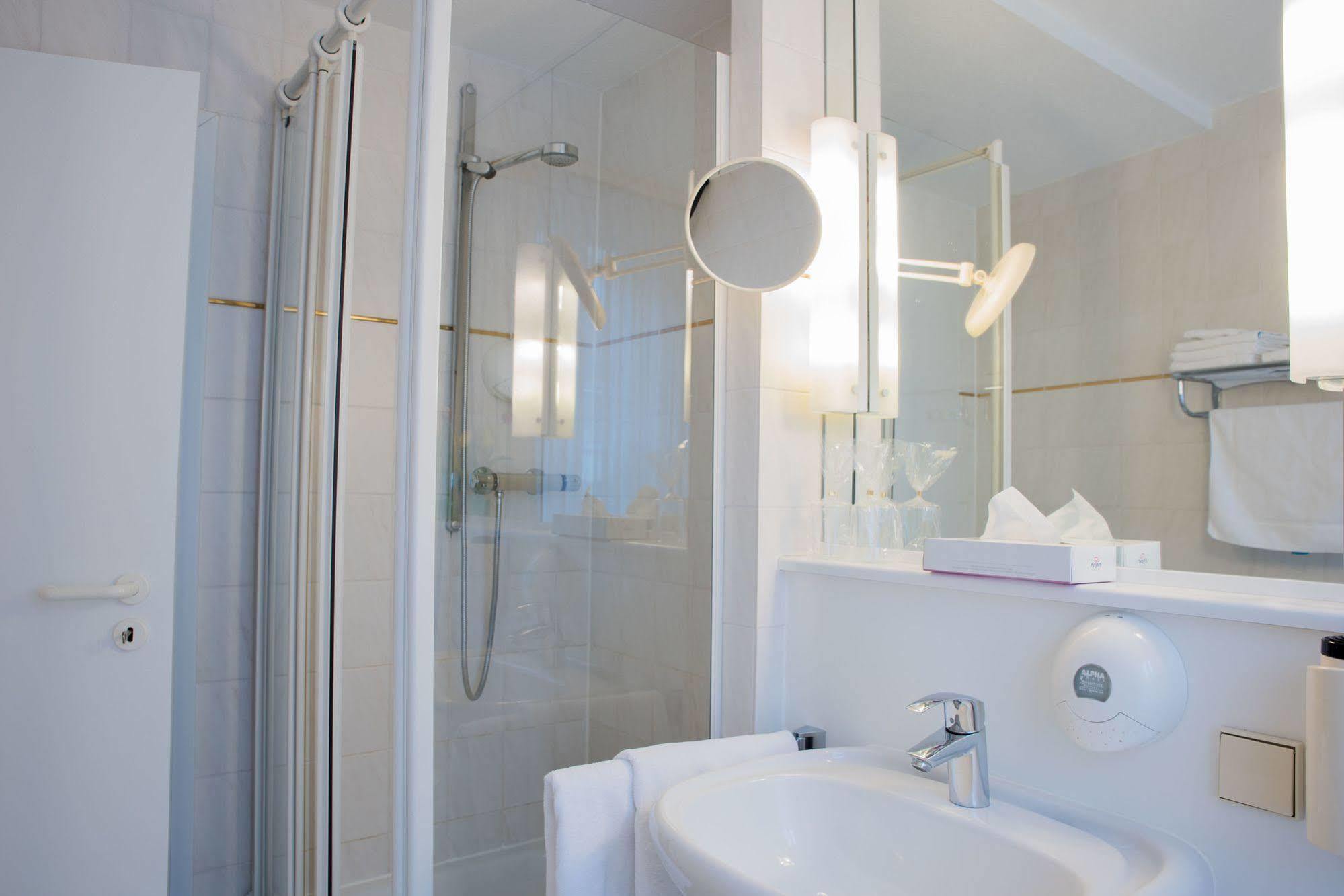 Hotel Schere Northeim Eksteriør bilde
